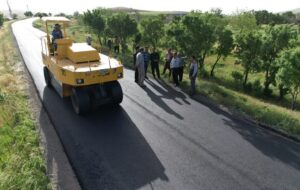 اجرای طرح آسفالت راه روستای مرگسین توسط جهادگران بسیج سازندگی قزوین