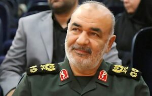 هنرمندان،فرماندهان جبهه نبرد روایت و تصویر/فرهنگ مقاومت الهام بخش عزت است/یادداشت