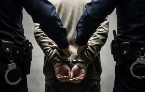 دو جاسوس توسط سازمان اطلاعات سپاه صاحب الامر عج استان قزوین دستگیر شدند دو جاسوس توسط سازمان اطلاعات سپاه صاحب الامر عج استان قزوین دستگیر شدند