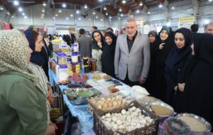 بازگشایی نمایشگاه توانمندی‌های بانوان استان قزوین/ فرصتی بی نظیر در عرضه تولیدات خلاقانه و هنری بانوان