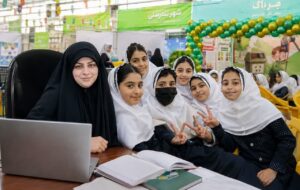 کودکی پشت صفحه ها جا مانده است؛کودک ما کِی زندگی می‌کند؟/ یادداشت
